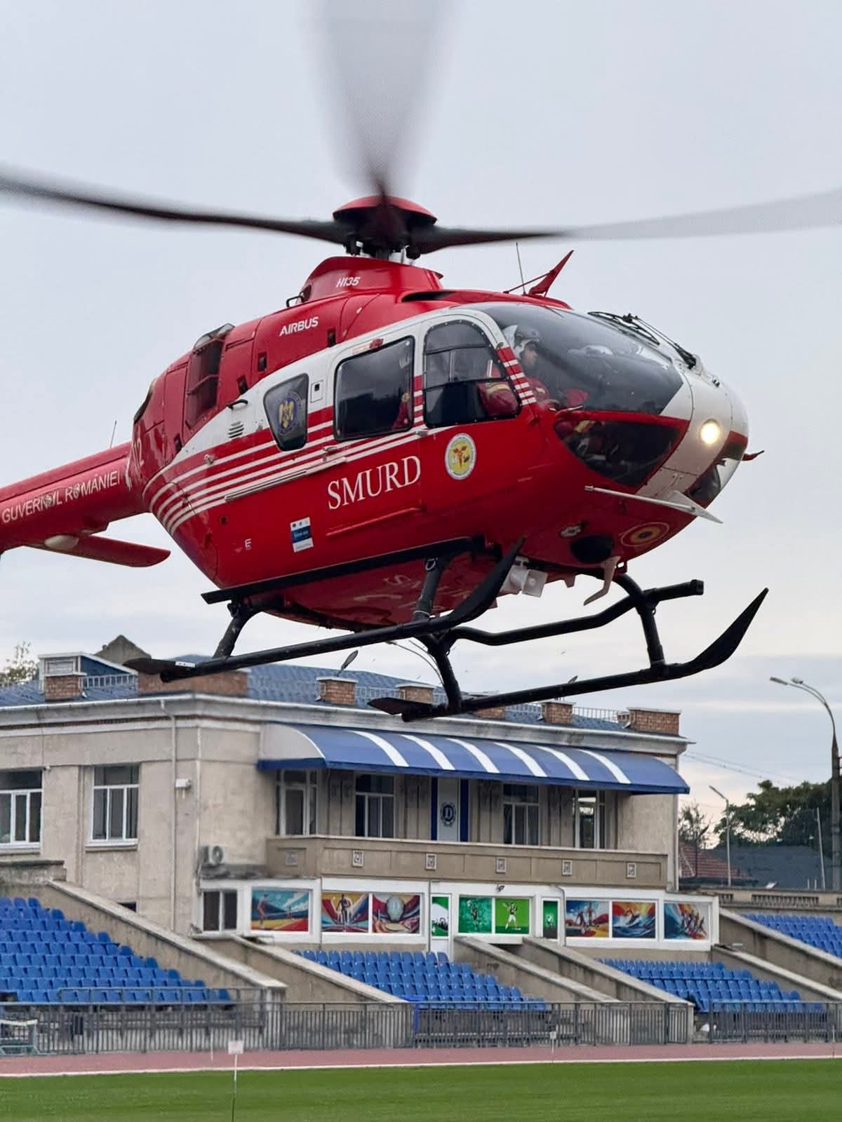 SMURD intervine pentru un minor de 13 ani din Iași, transportat în capitală