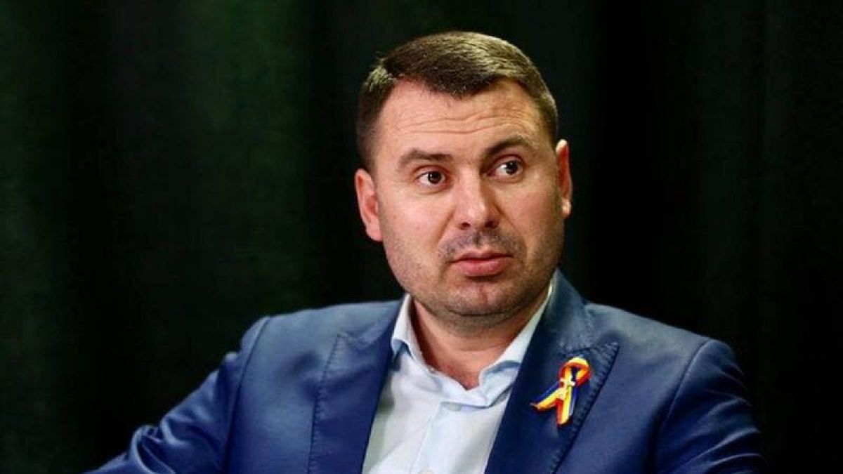 Vasile Costiuc acuză SIS că monitorizează activitatea Partidului „Democrația Acasă” pe rețelele sociale